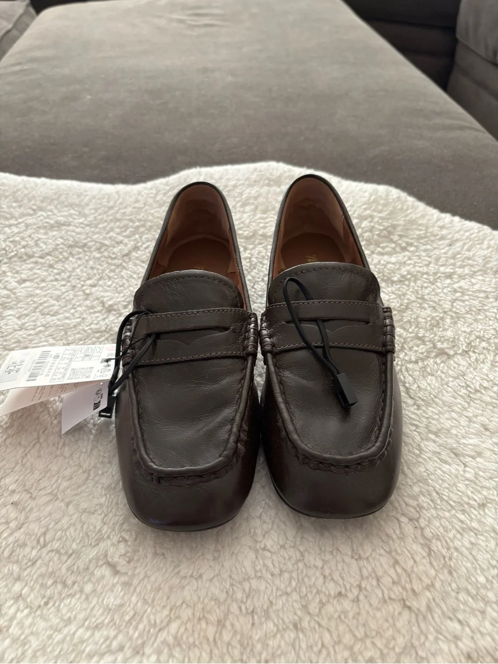 Zara Women's Dark Brown Leather Loafers
